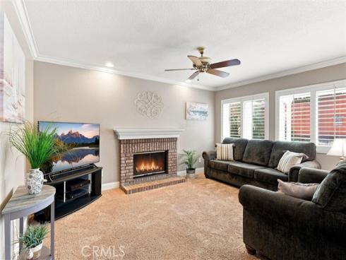 65 Linhaven , Irvine, CA