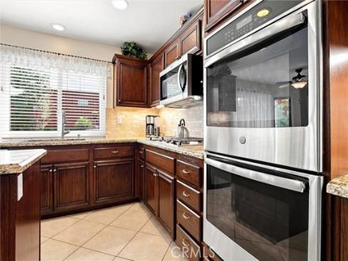 65 Linhaven , Irvine, CA
