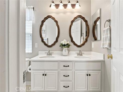65 Linhaven , Irvine, CA