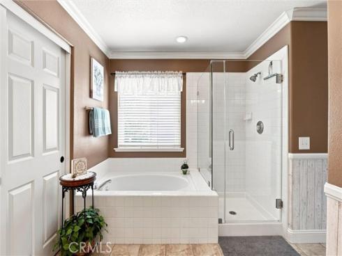 65 Linhaven , Irvine, CA