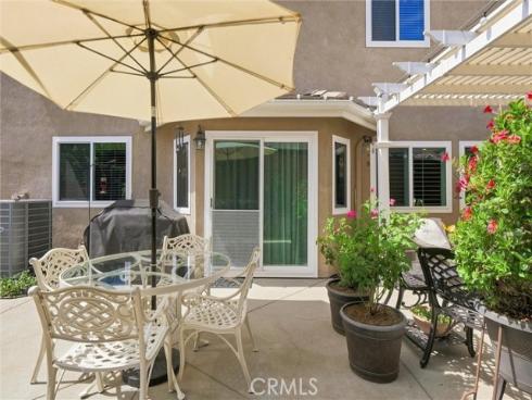 65 Linhaven , Irvine, CA
