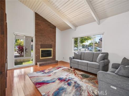 19 Woodrush , Irvine, CA