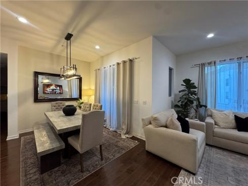 21 Gramercy 218 , Irvine, CA
