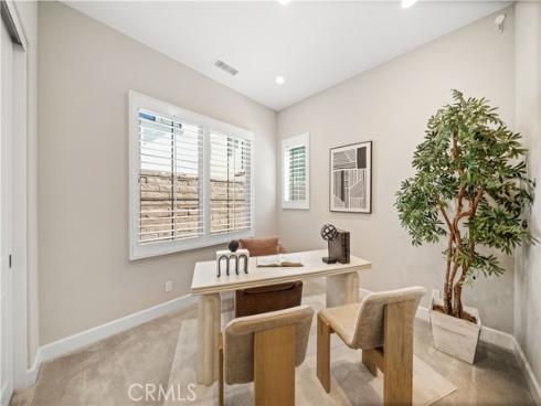 52 English Saddle , Irvine, CA