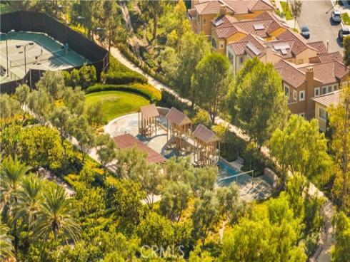 52 English Saddle , Irvine, CA