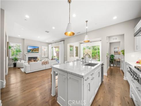 52 English Saddle , Irvine, CA