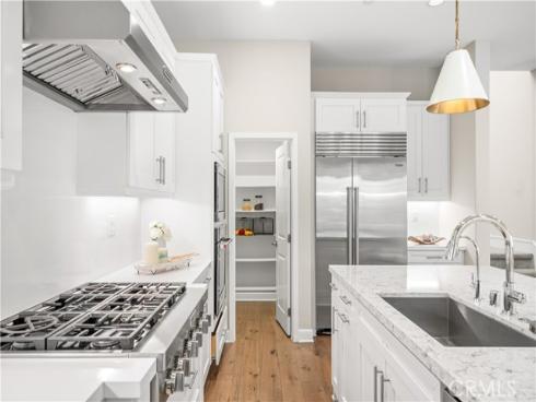 52 English Saddle , Irvine, CA