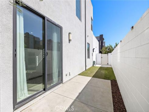 253 Novel , Irvine, CA