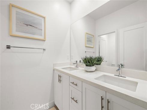 253 Novel , Irvine, CA