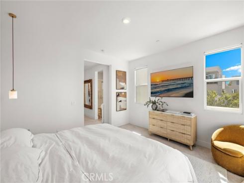 253 Novel , Irvine, CA