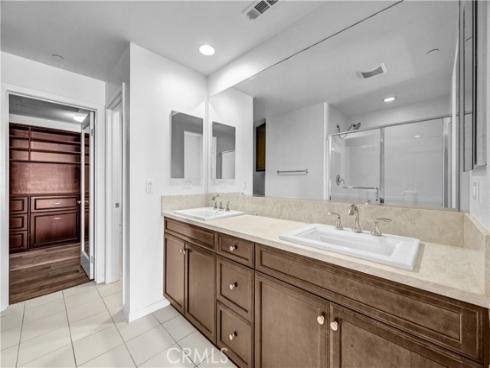 83 Waldorf , Irvine, CA