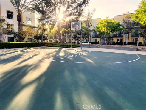 83 Waldorf , Irvine, CA