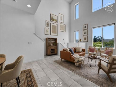 83 Waldorf , Irvine, CA