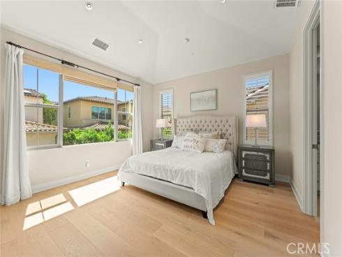 126 Abalone , Irvine, CA