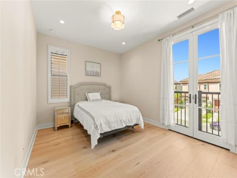 126 Abalone , Irvine, CA