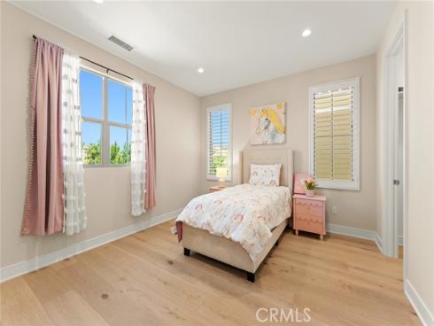 126 Abalone , Irvine, CA