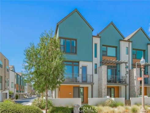136 Rondo , Irvine, CA