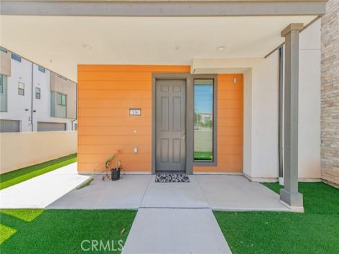 136 Rondo , Irvine, CA