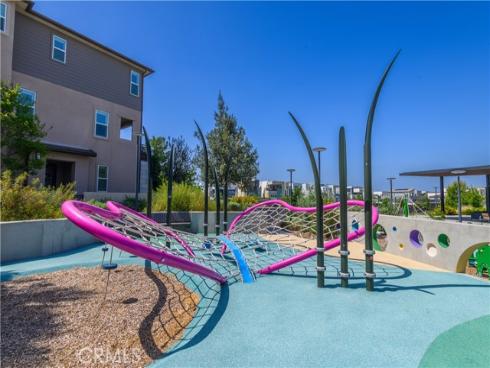 136 Rondo , Irvine, CA