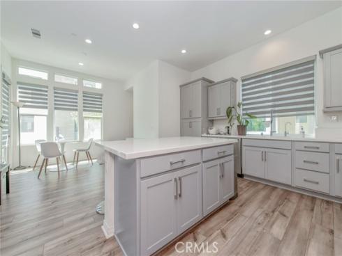 136 Rondo , Irvine, CA