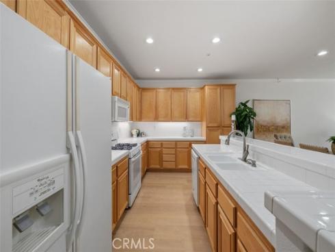 7 Cabazon , Irvine, CA