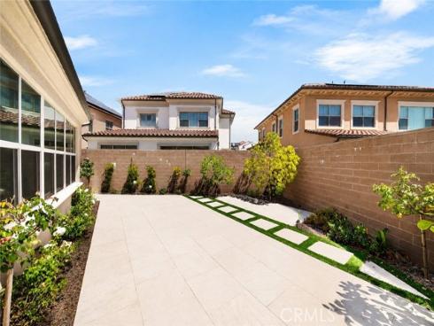 142 Sabbia , Irvine, CA