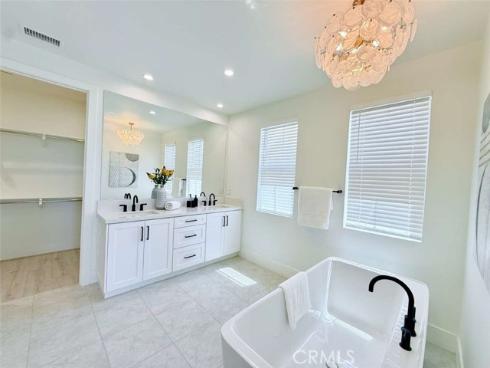 111 Sunnyslope , Irvine, CA