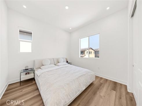 236 Lily Loop, Irvine, CA
