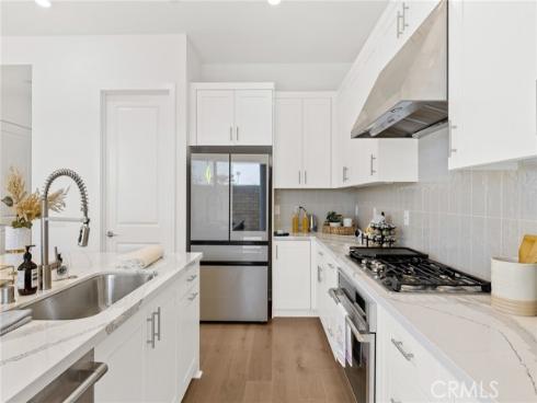 236 Lily Loop, Irvine, CA