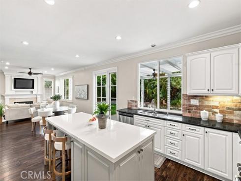 11 Kirkland , Irvine, CA