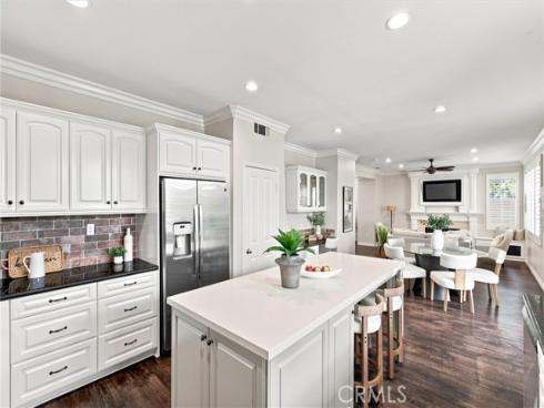 11 Kirkland , Irvine, CA
