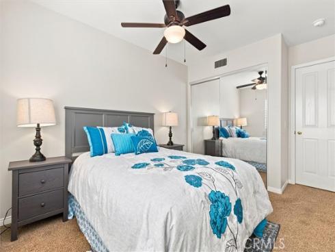11 Kirkland , Irvine, CA
