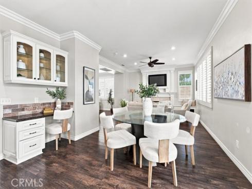 11 Kirkland , Irvine, CA