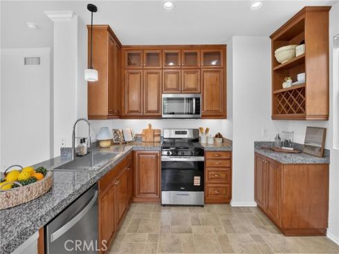 3422 Watermarke , Irvine, CA
