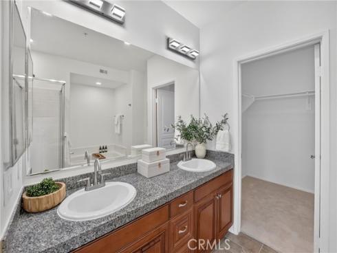 3422 Watermarke , Irvine, CA