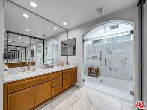 17 Castillo , Irvine, CA