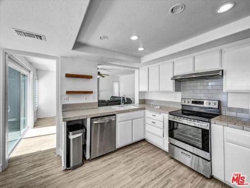 17 Castillo , Irvine, CA