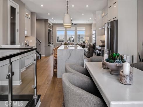 160 Palisades , Irvine, CA