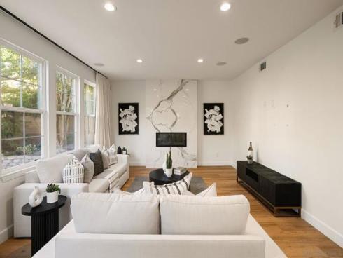 31 Montclair , Irvine, CA