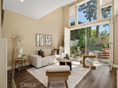 6 Seadrift 81 , Irvine, CA