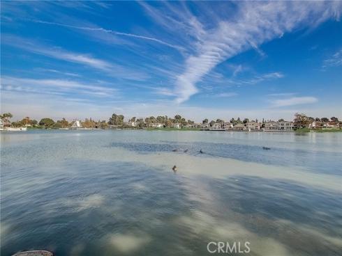 31  Greenbough  132 , Irvine, CA