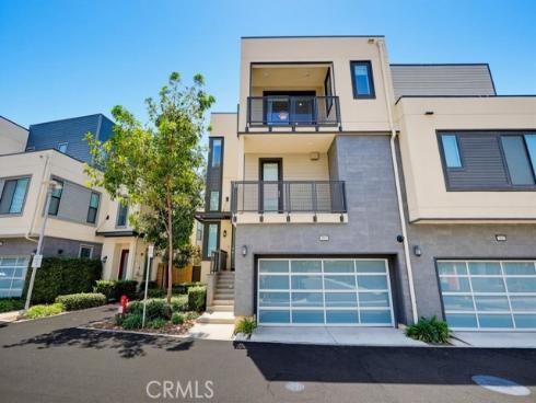 162  Bowery  , Irvine, CA