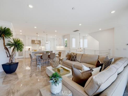 162  Bowery  , Irvine, CA
