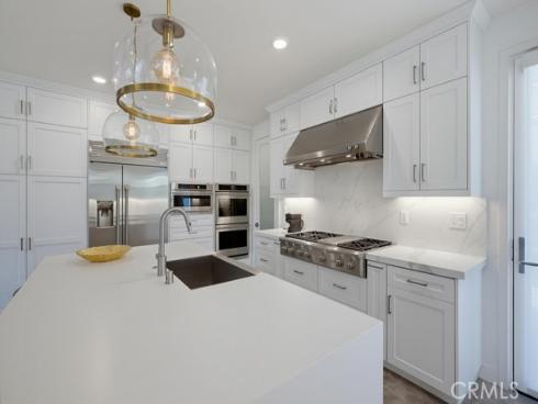 162  Bowery  , Irvine, CA