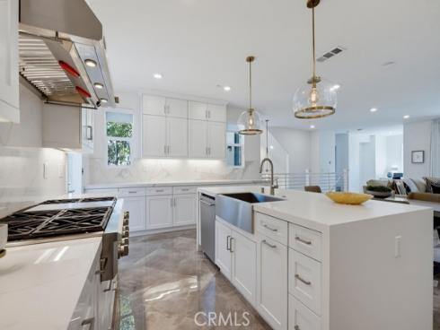 162  Bowery  , Irvine, CA