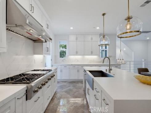 162  Bowery  , Irvine, CA