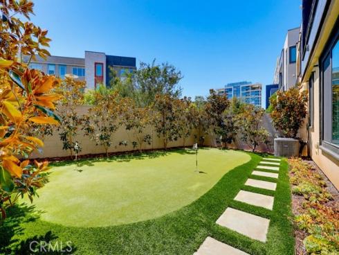 162  Bowery  , Irvine, CA