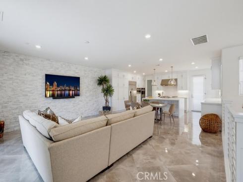 162  Bowery  , Irvine, CA