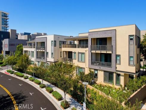 162  Bowery  , Irvine, CA