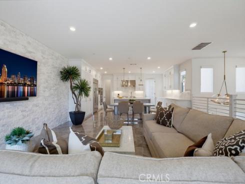 162  Bowery  , Irvine, CA